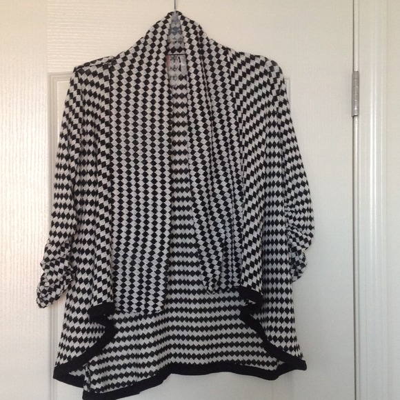 🎉🎉HOST PICK🎉🎉NWT cardigan -S - Picture 1 of 4