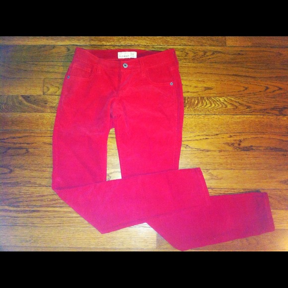 ⛔️️DONATED⛔️ Old Navy Red Corduroy skinny jeans