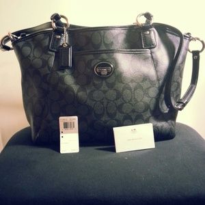 Large Coach purse.