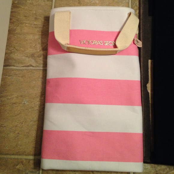 ✨Victoria secret large bag ✨