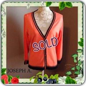 #114  NWT. JOSEPH A. CORAL SWEATER