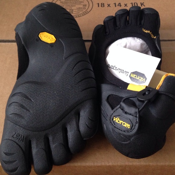 Size 37 Vibram Classics.  SOLD. - Picture 1 of 3