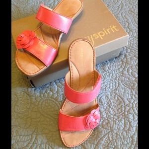REDUCED from $35 Easy Spirit Sandals