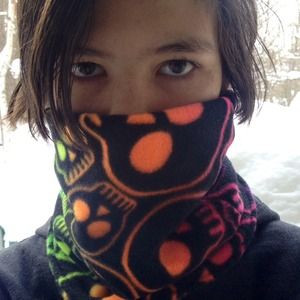 Neck gaiter Super Warm Neon Skulls