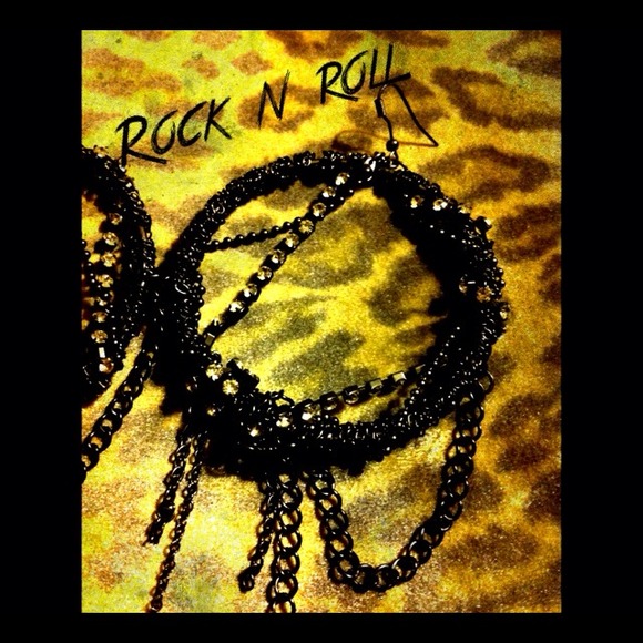 Bebe hoop earrings!