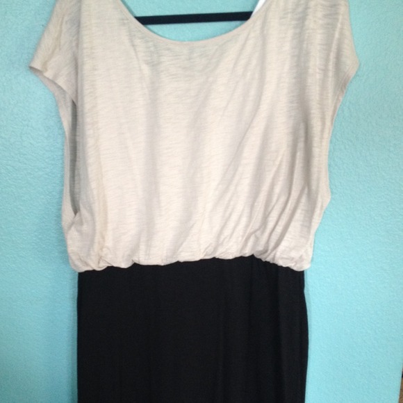 EXPRESS DRESS - Picture 2 of 4