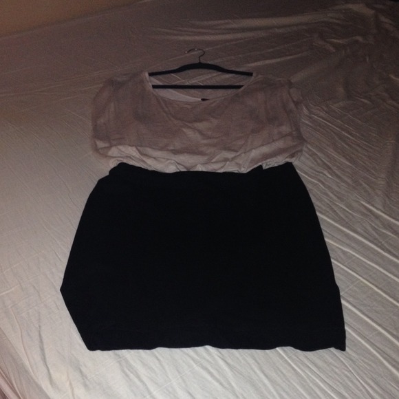 EXPRESS DRESS - Picture 4 of 4