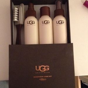 Ugg sheep skin protector kit. *REDUCED PRICE*