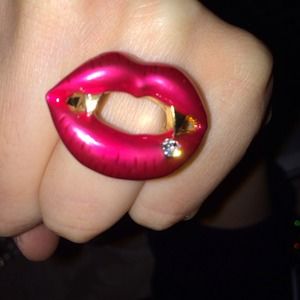 Betsey Johnson Marilyn kiss fang lips