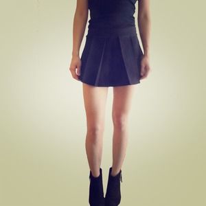 Bundle Pleated Skater Skort Black And Yellow Sz Sm