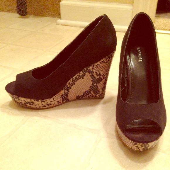 Express wedges