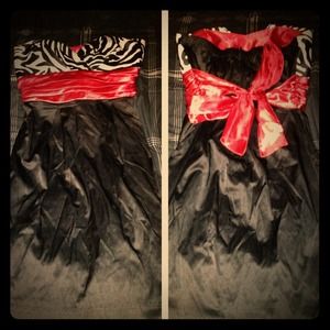 Size 11 Red Bow and Zebra