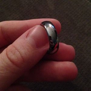 Tungsten band