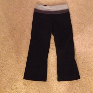 Lululemon crop pants
