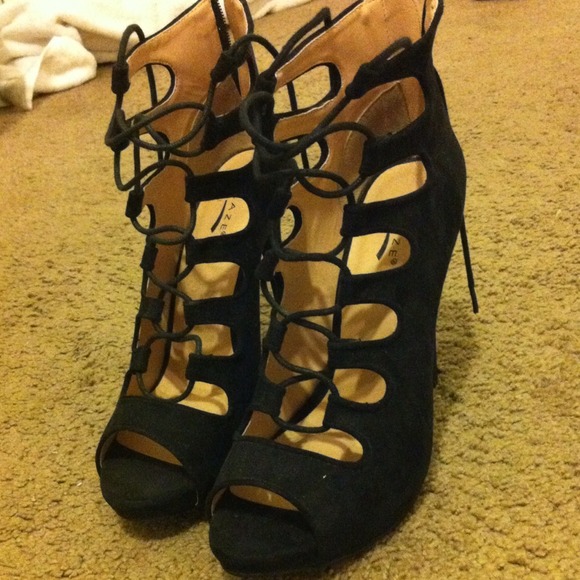 Black Lace Up heels