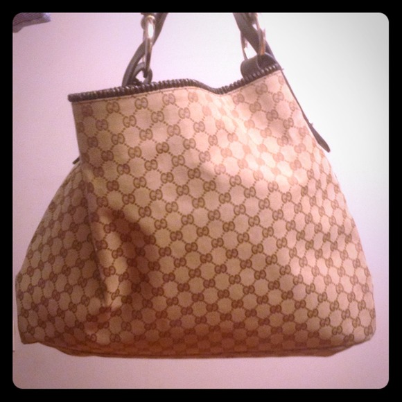 100% authentic Gucci bag