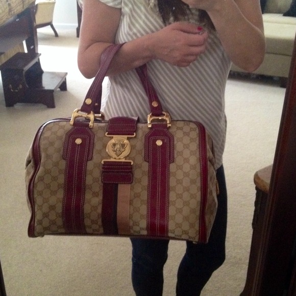 HOLD- Authentic  Gucci Aviatrix Boston Bag & - Picture 4 of 4