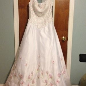Wedding dress
