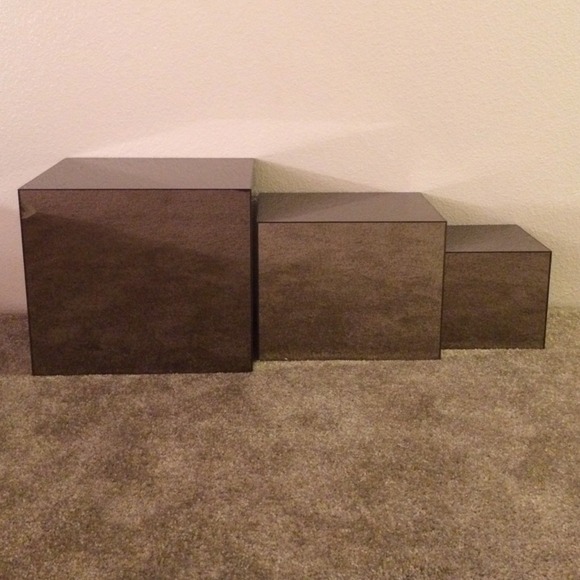 Dark Mirror boxes