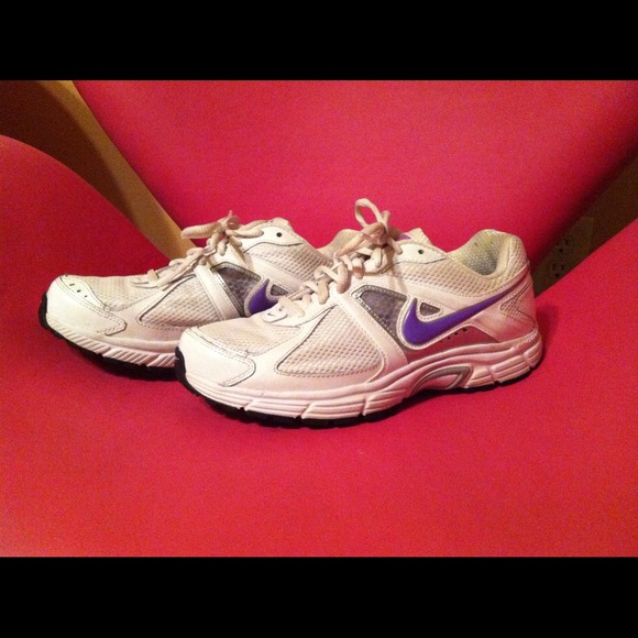 Nike Dart