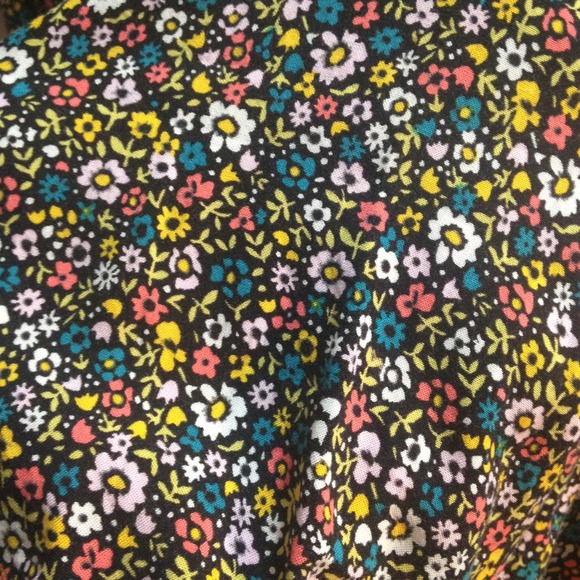 🚨NO LONGER AVAILABLE 🚨 < Floral dress🌸🌺 - Picture 4 of 4