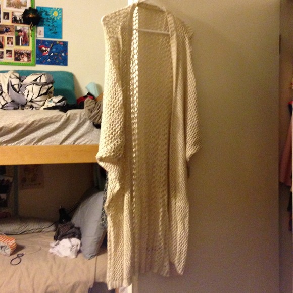 SOLLLLD!🐞TODAY ONLY 45pp!!! BM Finn knit! - Picture 2 of 2