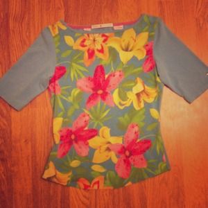 ❤️💙Tommy Hilfiger Shirt💙❤️