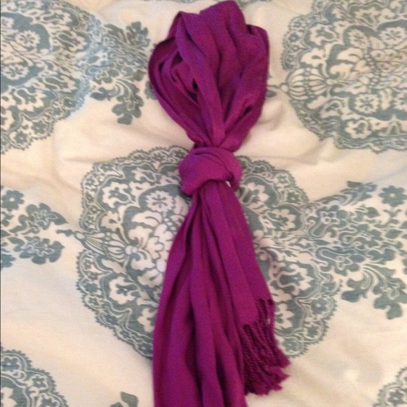 Scarf bundle - Picture 3 of 4