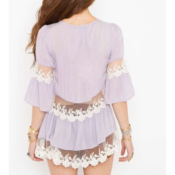 🚫sold🚫Nastygal Ashbury Lace Top - Picture 2 of 4