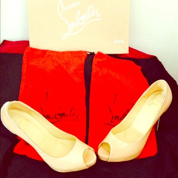 Christian Louboutin Nude Heels with Crystals-41