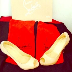 Christian Louboutin Nude Heels with Crystals-41