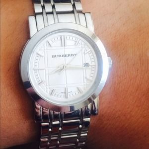 Authentic Burberry silver watch..!!!