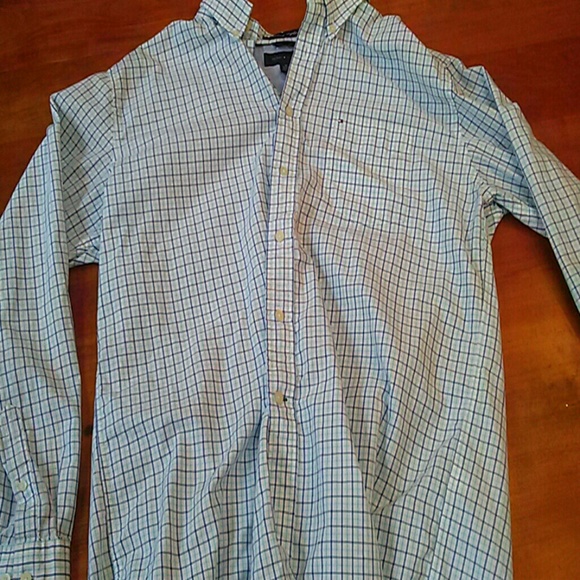 New Tommy Hilfiger dress shirt worn once - Picture 2 of 4
