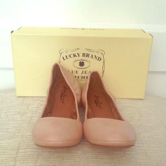 Pale pink ballet flats