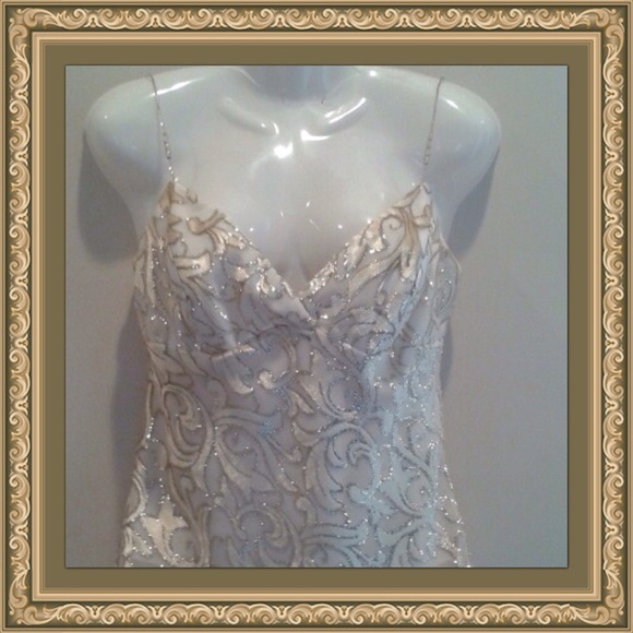 Elegant and Beautiful Gold and White Top