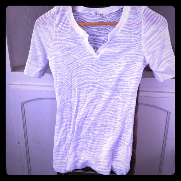 NWOT Shear zebra print ,3/4 sleeves top XL  $10