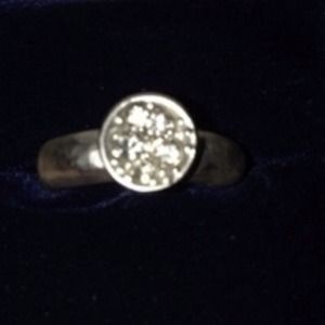 Gorgeous Stretchy Silver Ring Cluster