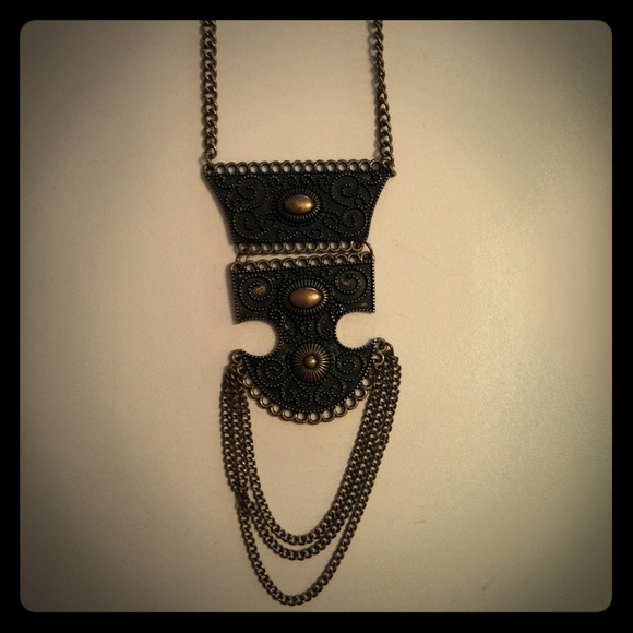 Free people necklace!