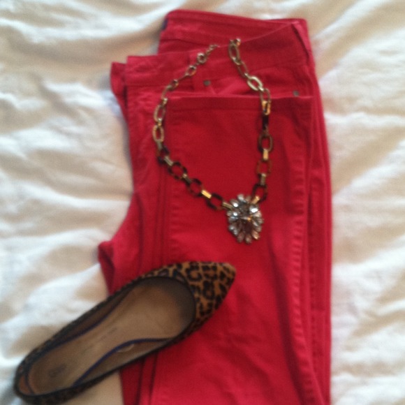 Skinny red denim