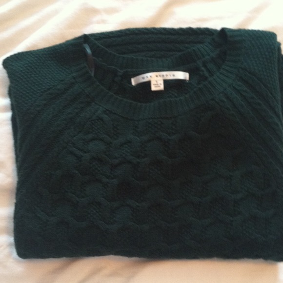 **SOLD**Sweater