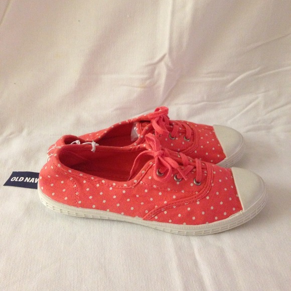 • SOLD • Polka Dot Lace up Slouchy Sneaker - Picture 2 of 4