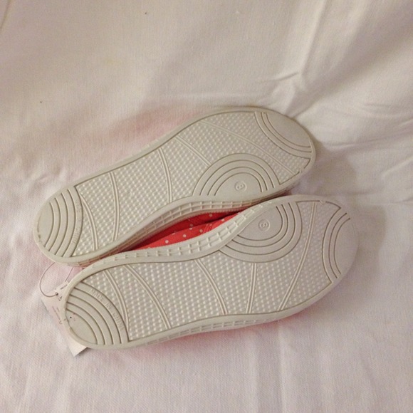 • SOLD • Polka Dot Lace up Slouchy Sneaker - Picture 4 of 4