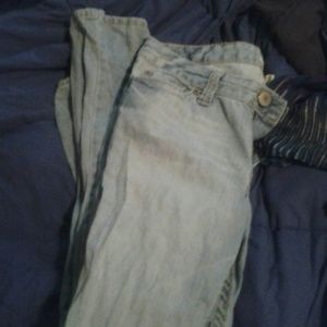 Aeropostale curvy jeans