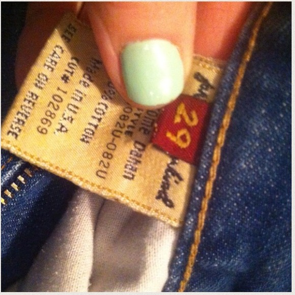 7 for all man kind crops 100% cotton - Picture 3 of 4