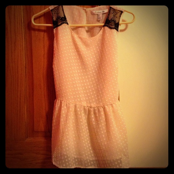 from forever 21! light pink top with black lace.