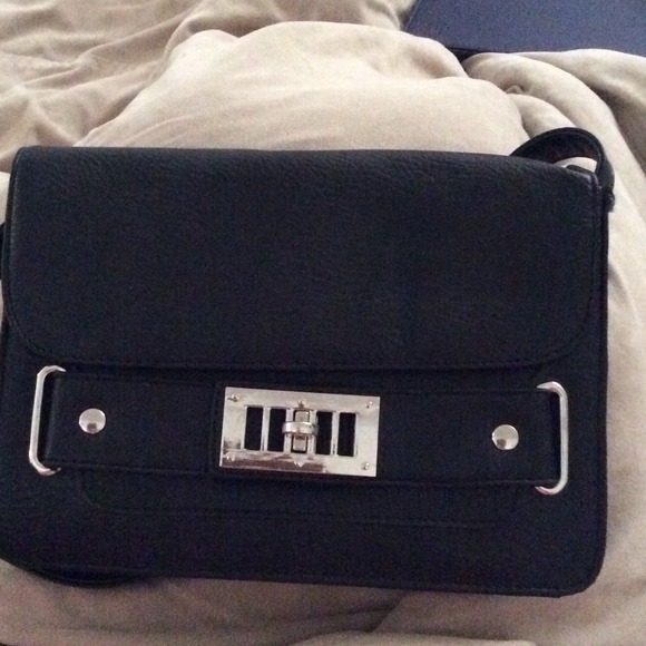 💕SOLD💕 Black CrossBody Bag