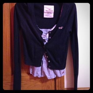 HOLLISTER BUNDLE!! hollister tank top and cardigan