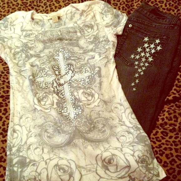 💋sold💋Cross jewel top & black skinny jeans