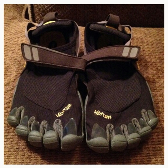 Five finger toe shoes