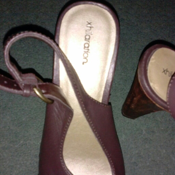 Heels - Picture 2 of 2